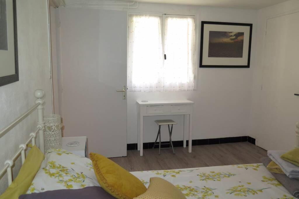 Les Petits Self Contained 2 Bedroom Apartment Molieres (Dordogne) エクステリア 写真
